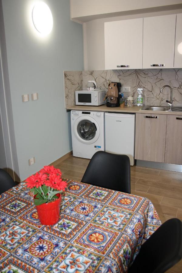 Ferienwohnung Due Cappuccini Palermo Exterior foto