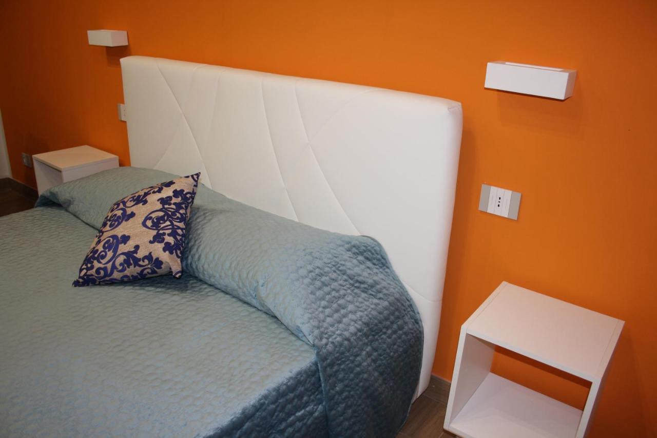 Ferienwohnung Due Cappuccini Palermo Exterior foto
