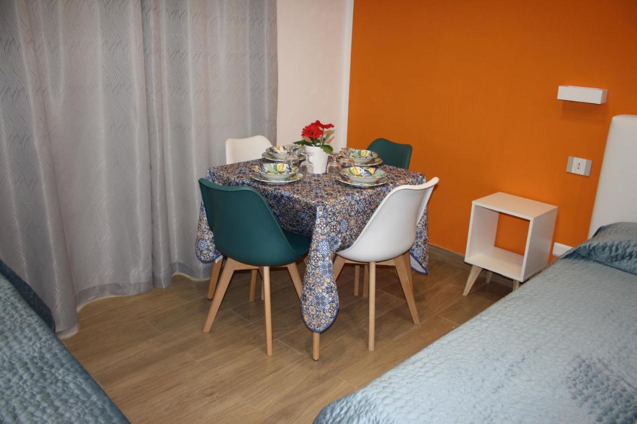 Ferienwohnung Due Cappuccini Palermo Exterior foto