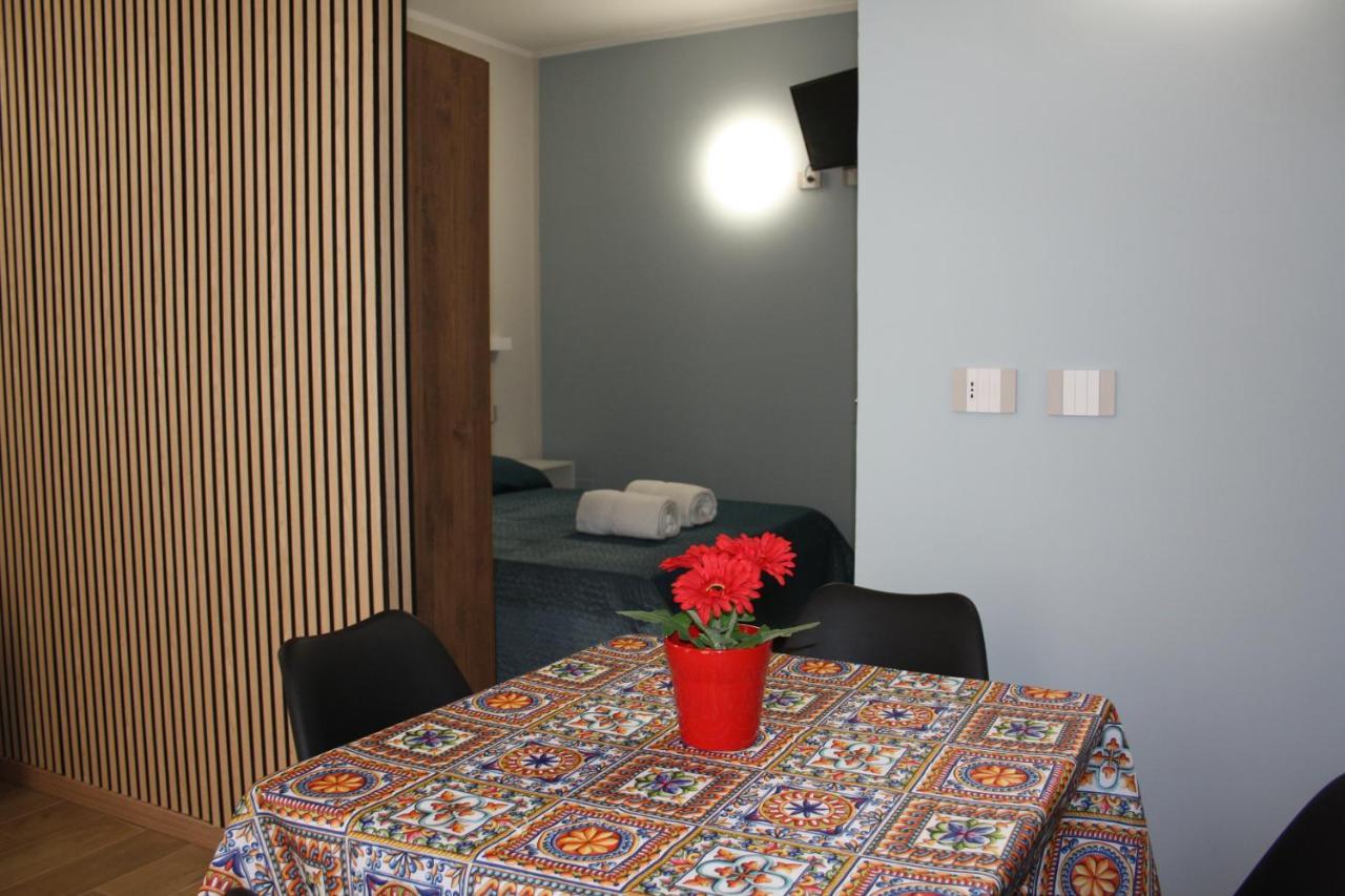 Ferienwohnung Due Cappuccini Palermo Exterior foto